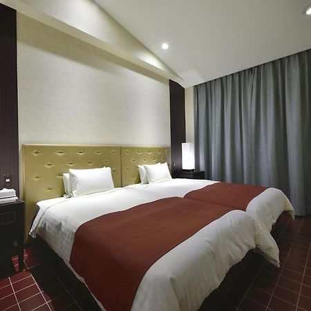 Exes Ishigaki Hotel Ishigaki  Eksteriør billede