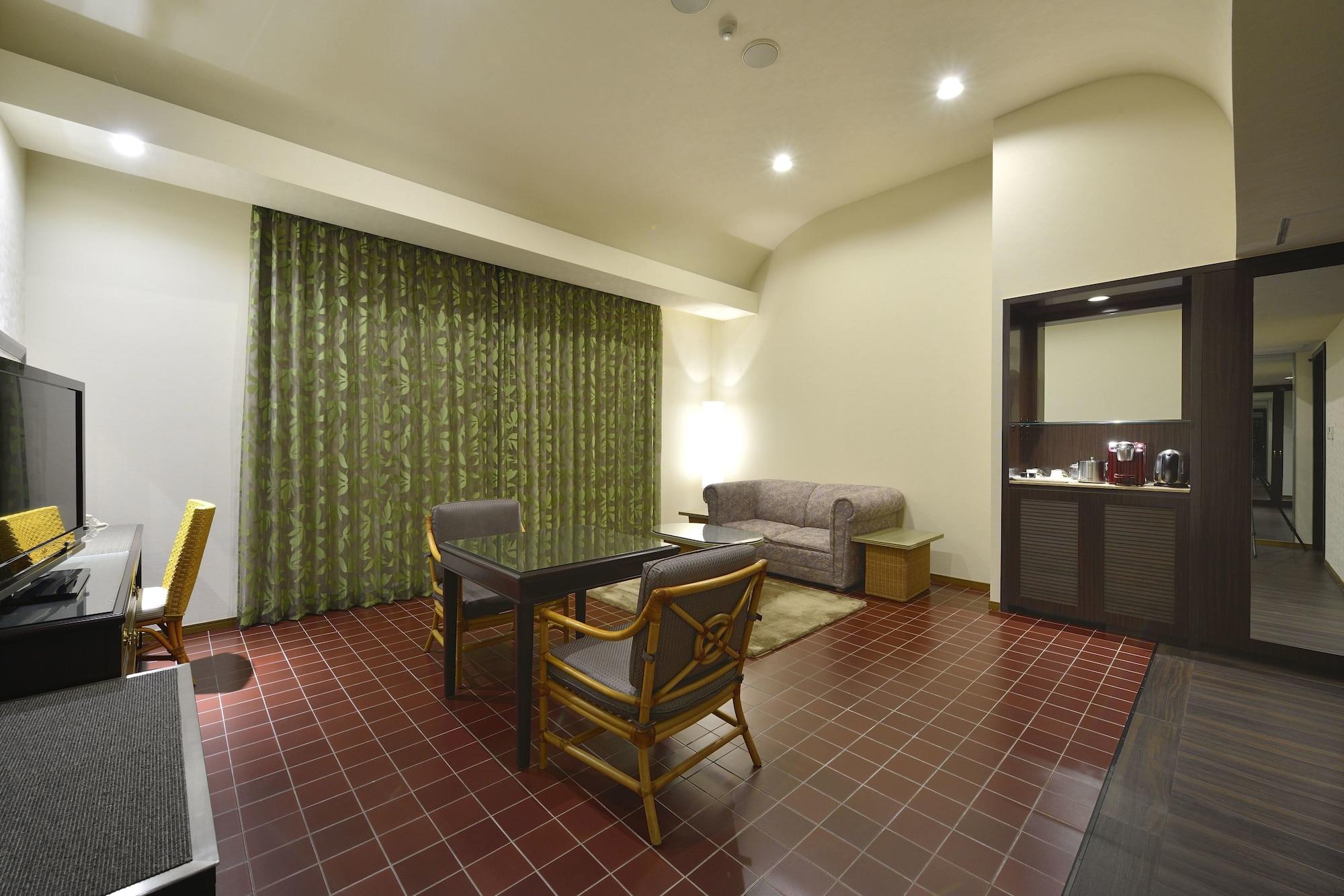Exes Ishigaki Hotel Ishigaki  Eksteriør billede