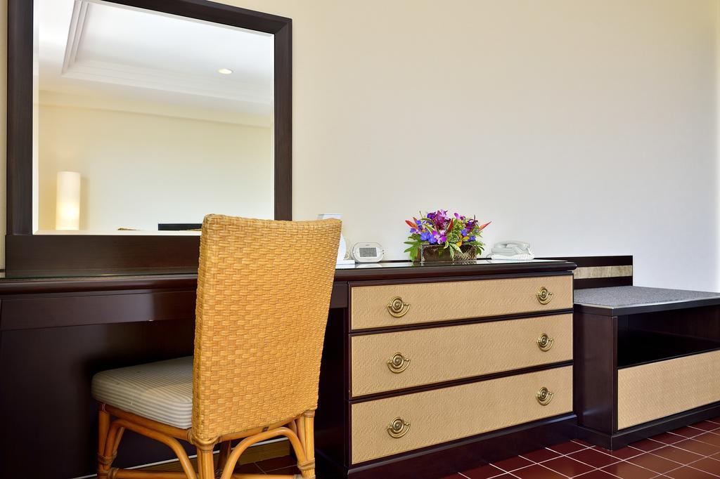 Exes Ishigaki Hotel Ishigaki  Eksteriør billede