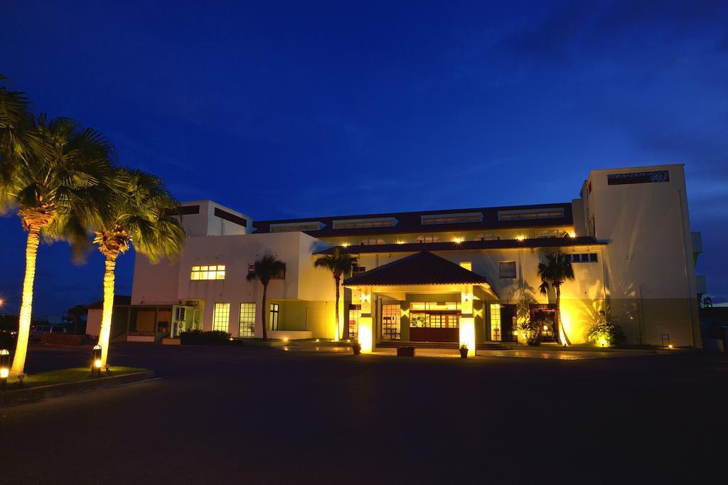 Exes Ishigaki Hotel Ishigaki  Eksteriør billede