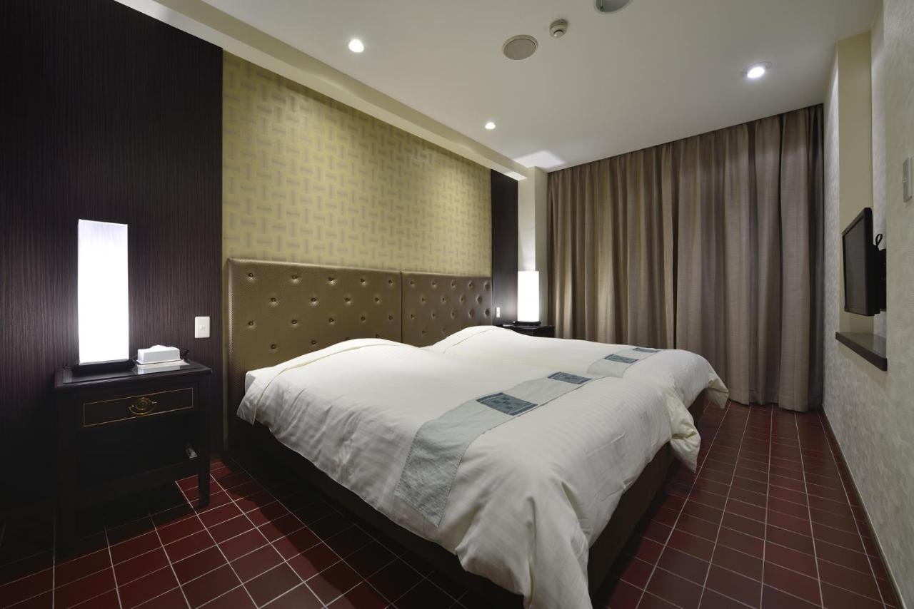 Exes Ishigaki Hotel Ishigaki  Eksteriør billede