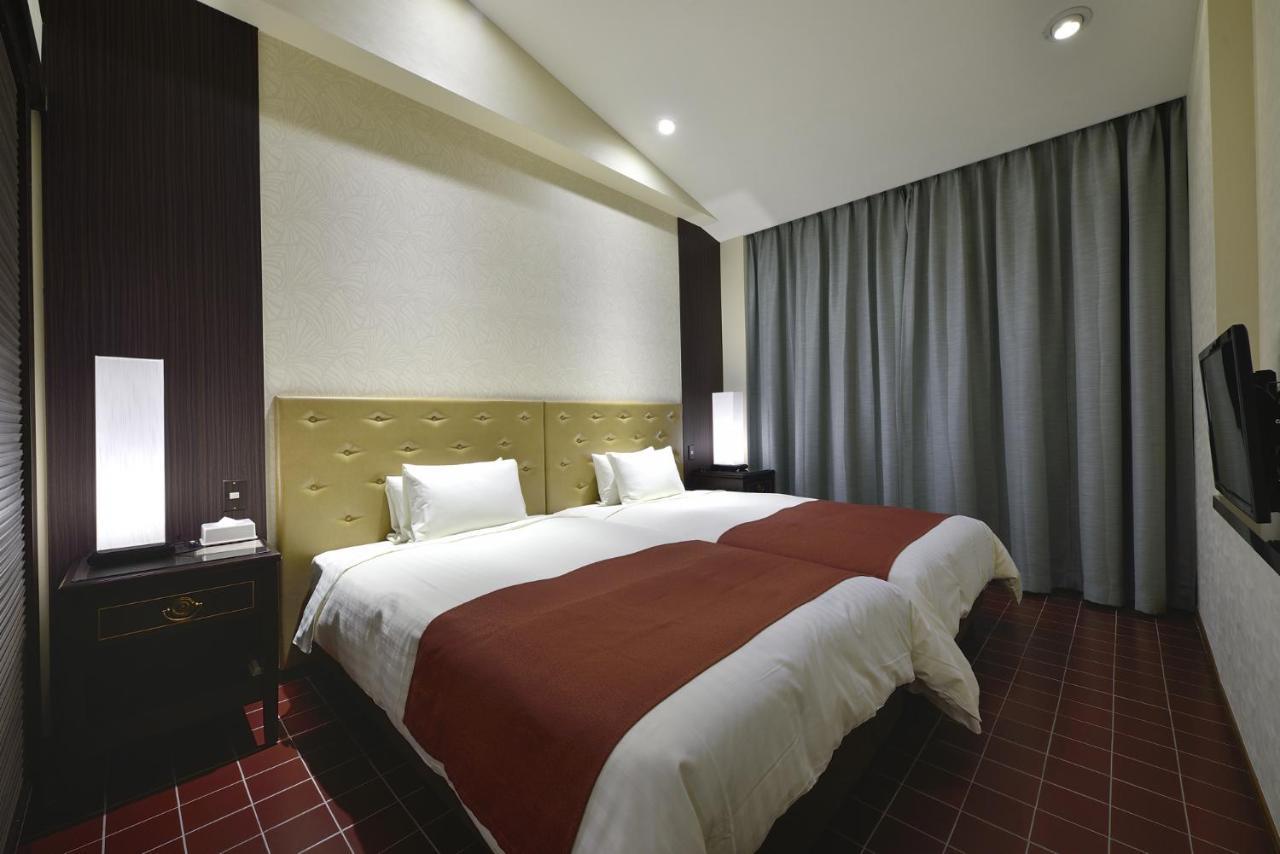Exes Ishigaki Hotel Ishigaki  Eksteriør billede