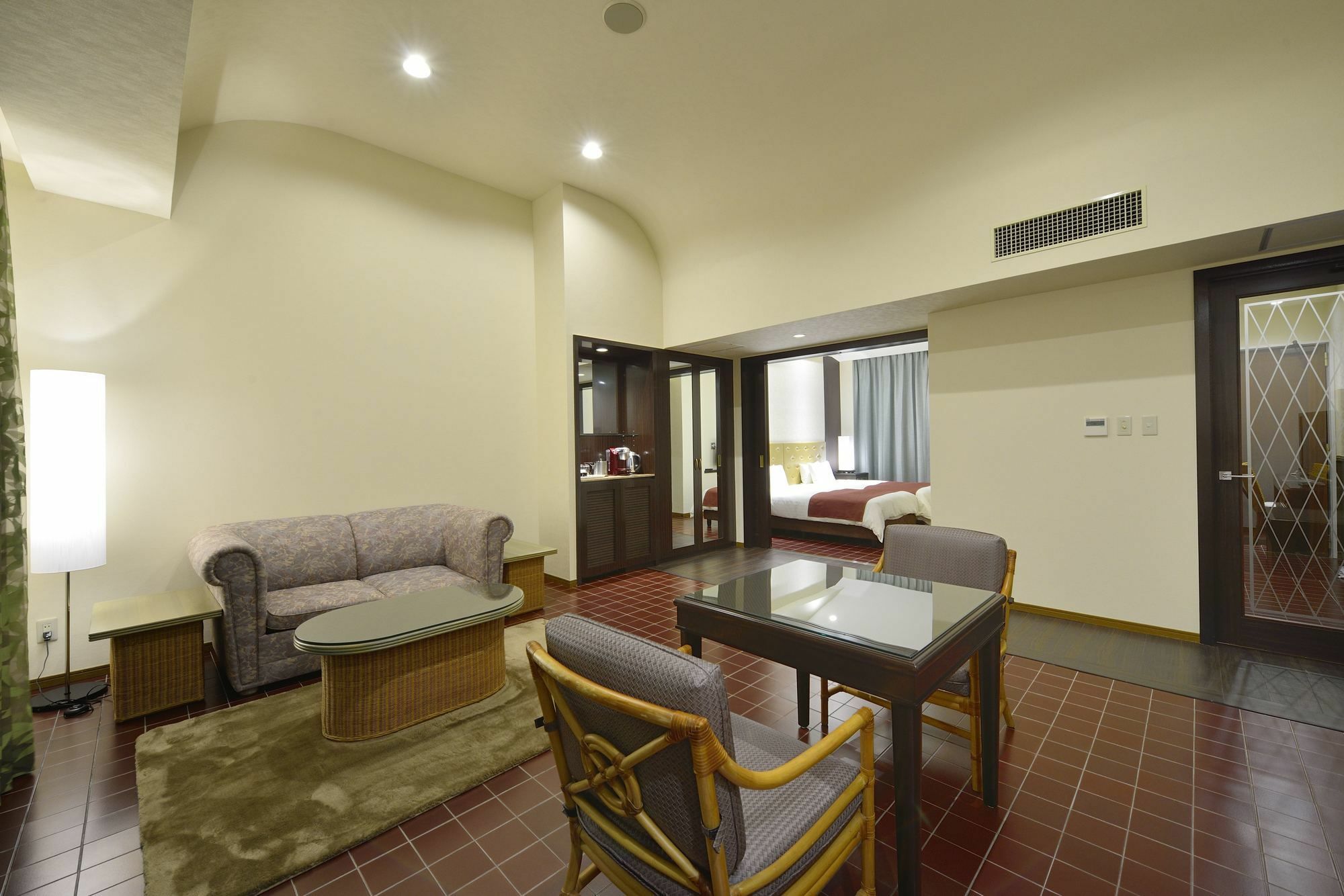 Exes Ishigaki Hotel Ishigaki  Eksteriør billede